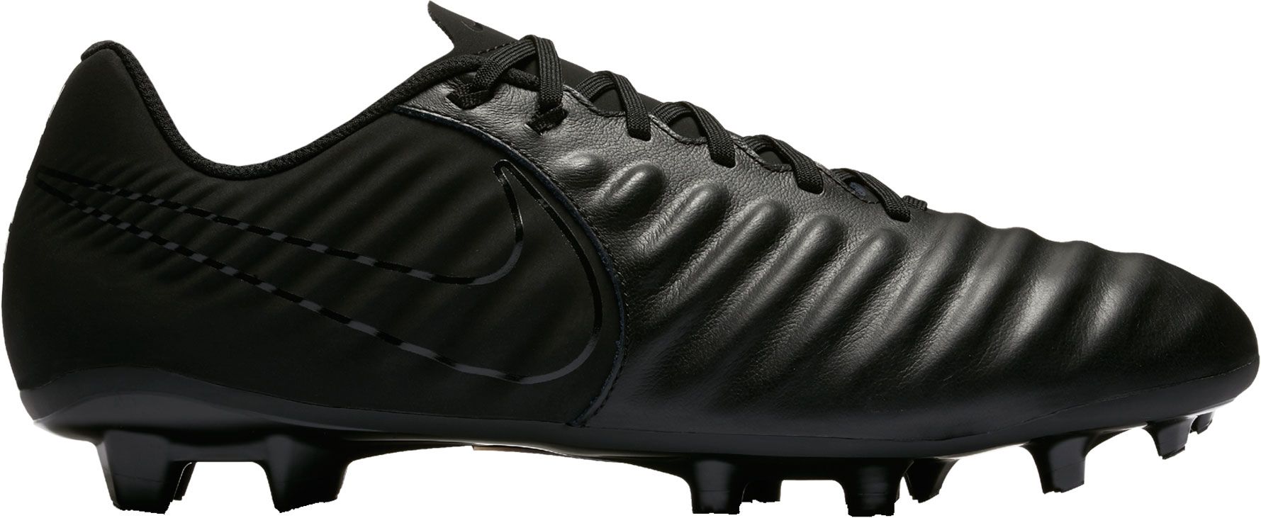 nike soccer cleats clearance